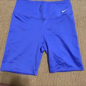 NWT Nike 7 inch bike short. Large